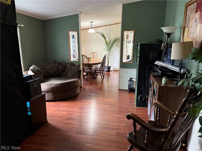 5347 Angela Drive NW, Beach City, OH 44608 Photo 5