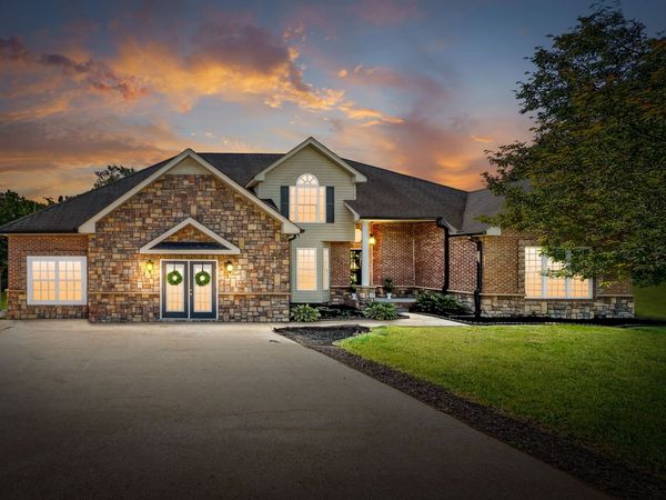 1365 Norman Lane , Clarksville, TN 37040