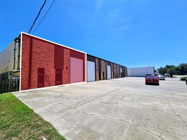 301 PLAUCHE Street , Unit E, Harahan, LA 70123