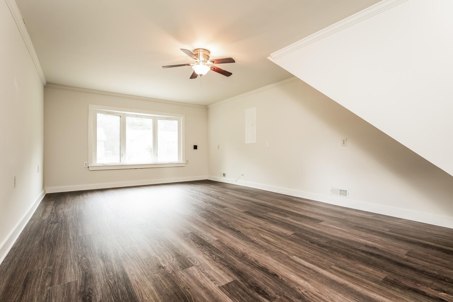 102 Williams Court Photo 9