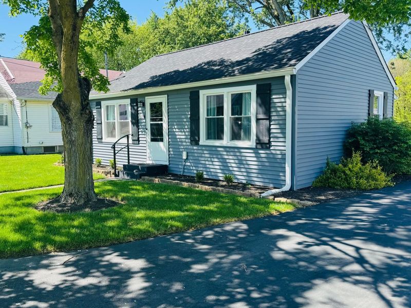 515 Hawthorne Avenue, London, OH 43140 Photo 1