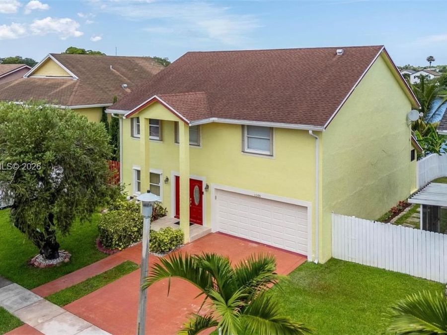 Property Image 6