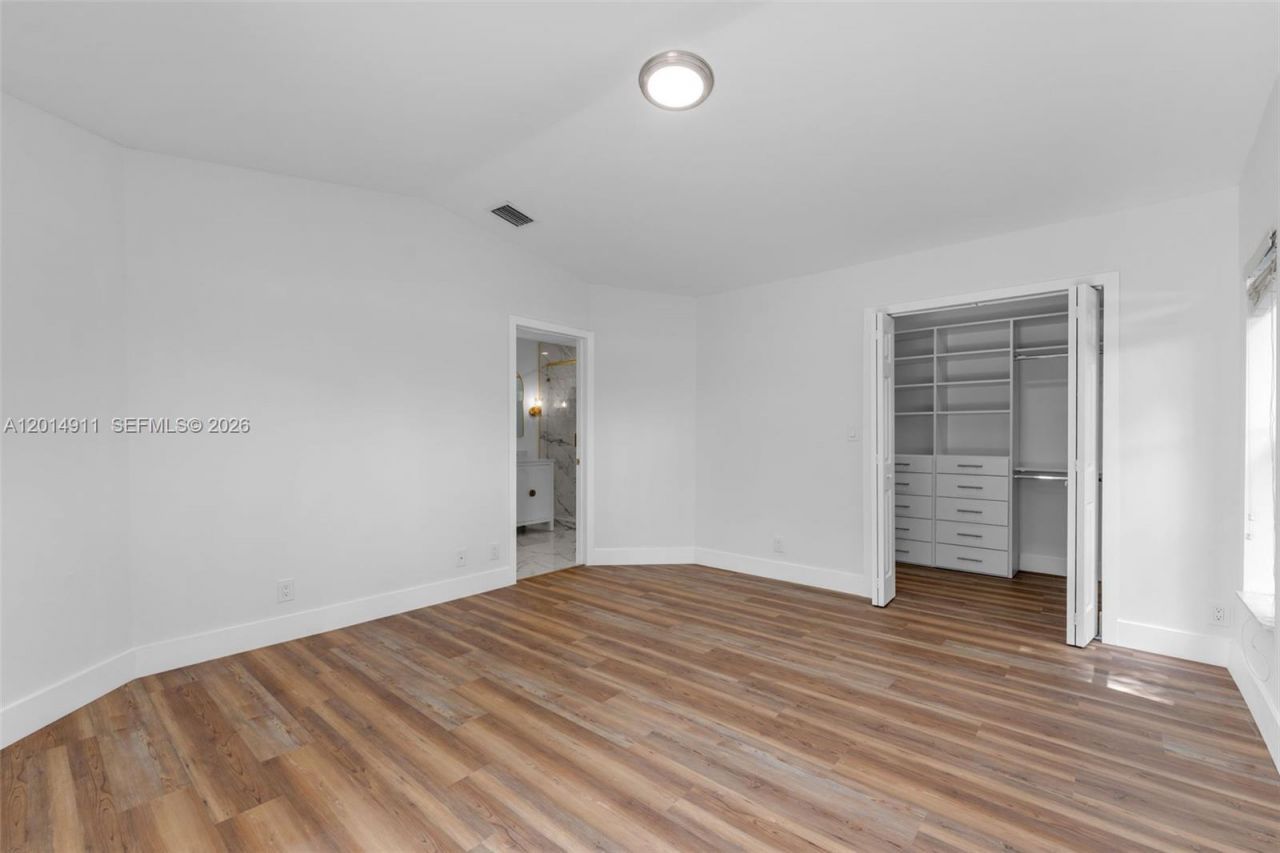8113 SW 157 Ct, Miami, FL 33193 Photo