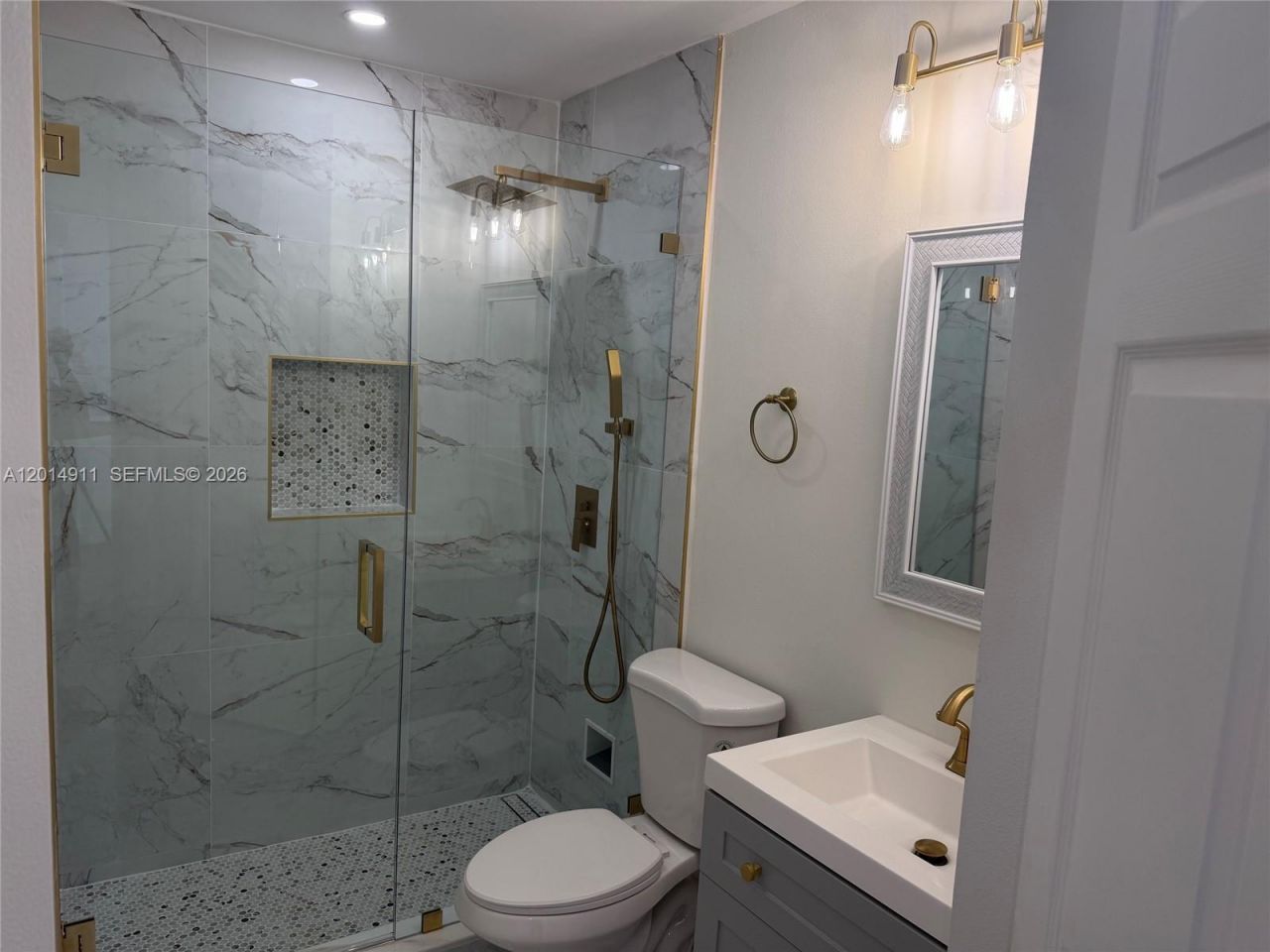 8113 SW 157 Ct, Miami, FL 33193 Photo