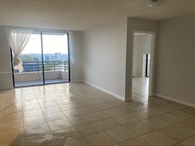 3300 NE 191st St, Unit 1906, Aventura, FL 33180 Photo