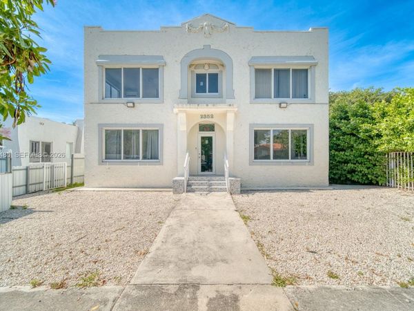 2352 SW 5th St , Unit 2, Miami, FL 33135
