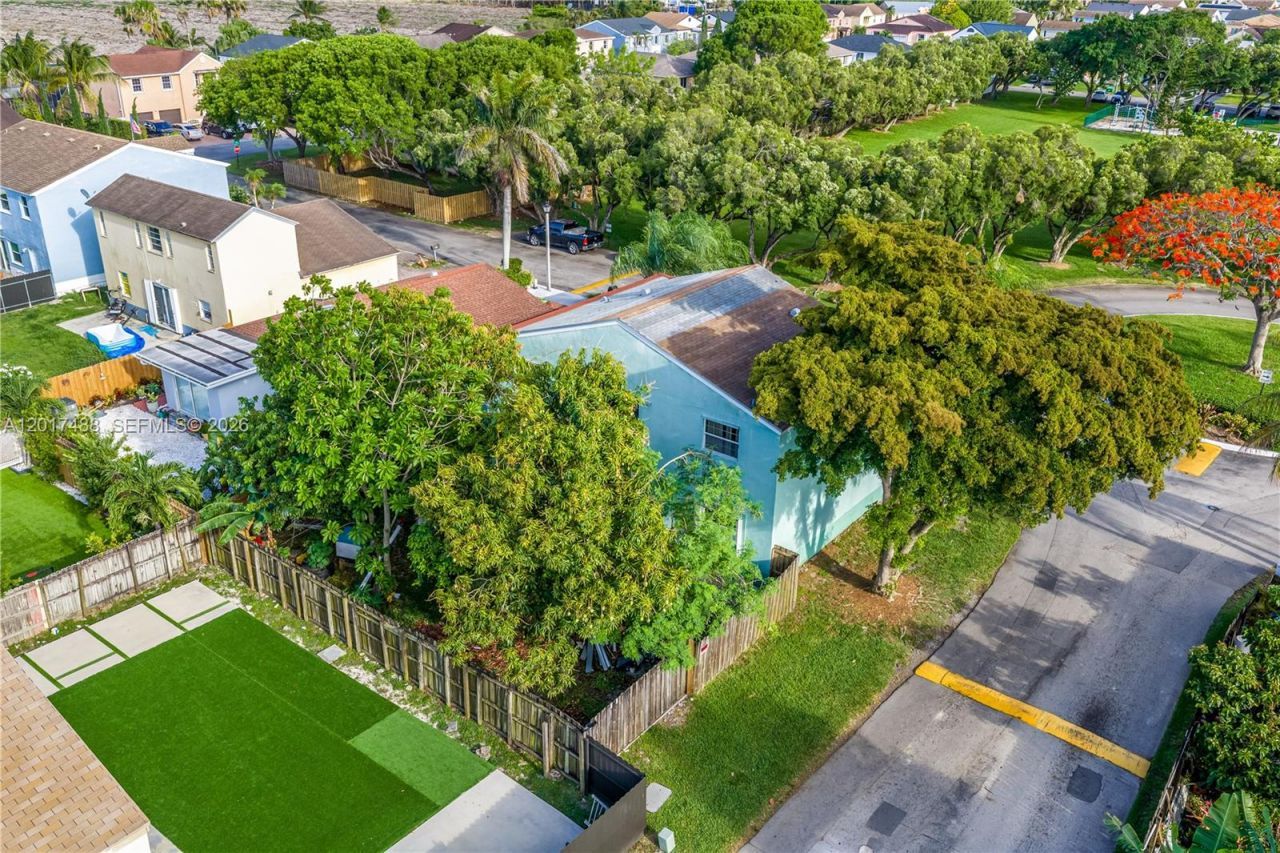 11983 SW 270th St , Homestead, FL 33032 Photo