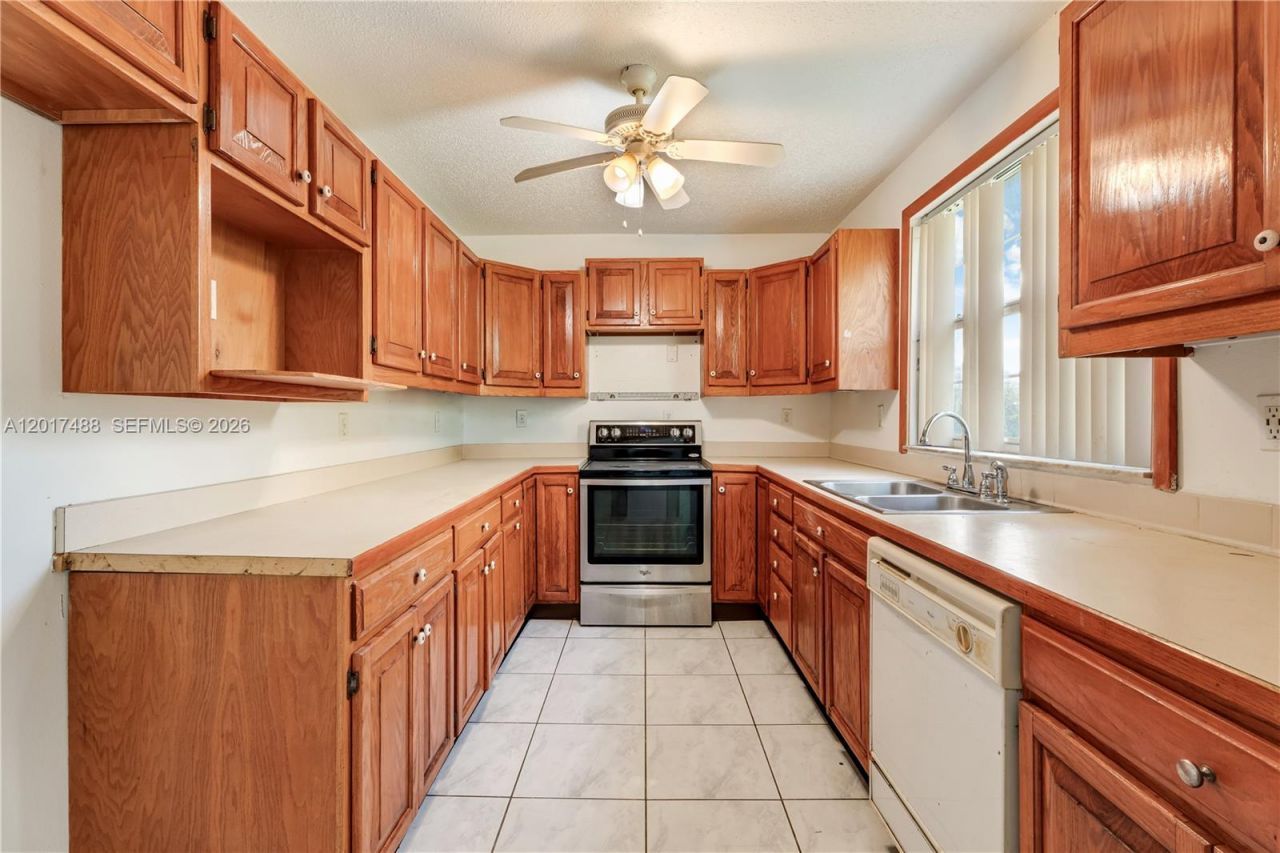 11983 SW 270th St , Homestead, FL 33032 Photo