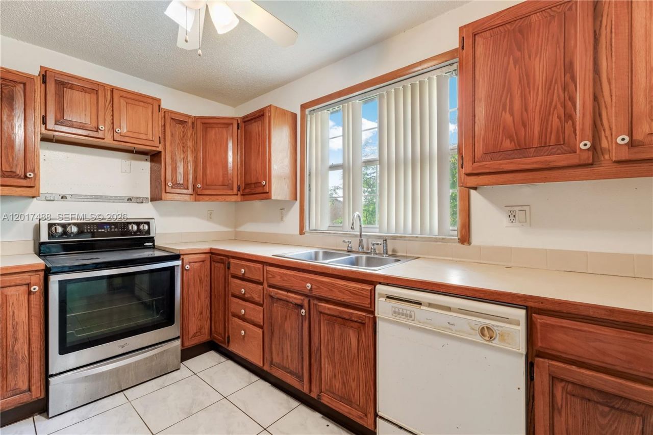 11983 SW 270th St , Homestead, FL 33032 Photo