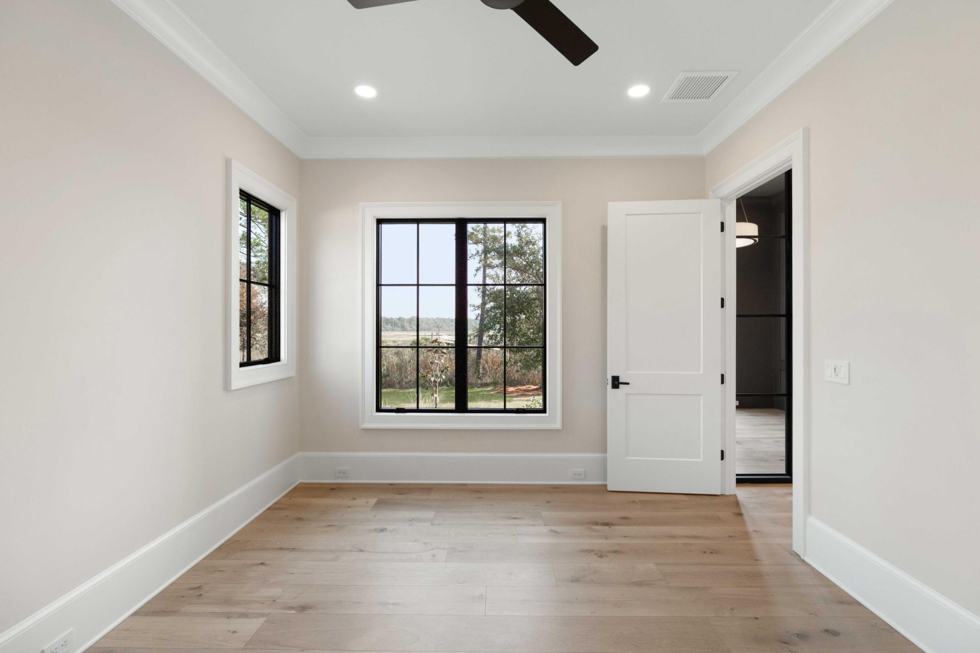4368 Lady Banks Lane Photo 37