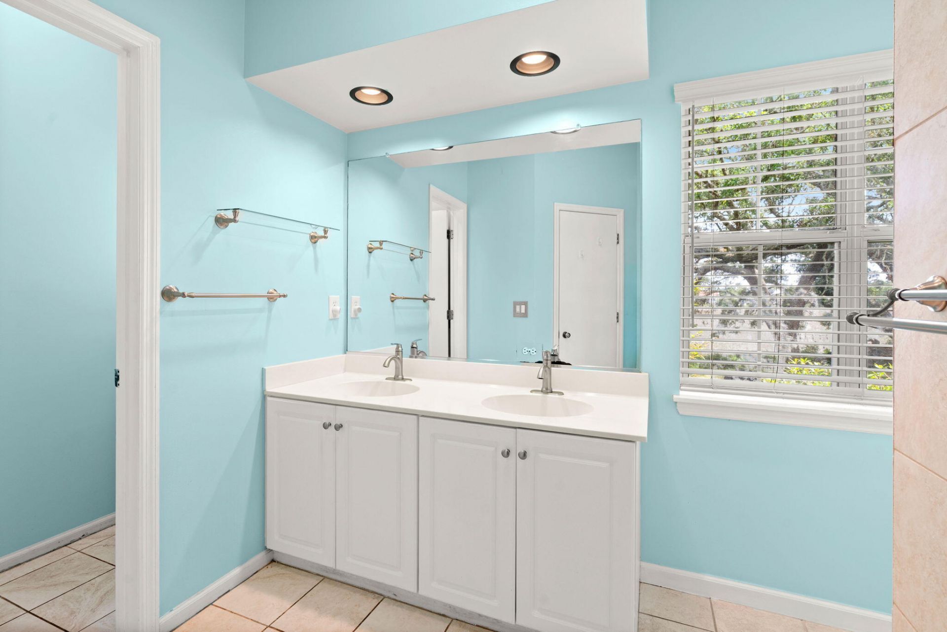 1486 Springwater Court Photo 26