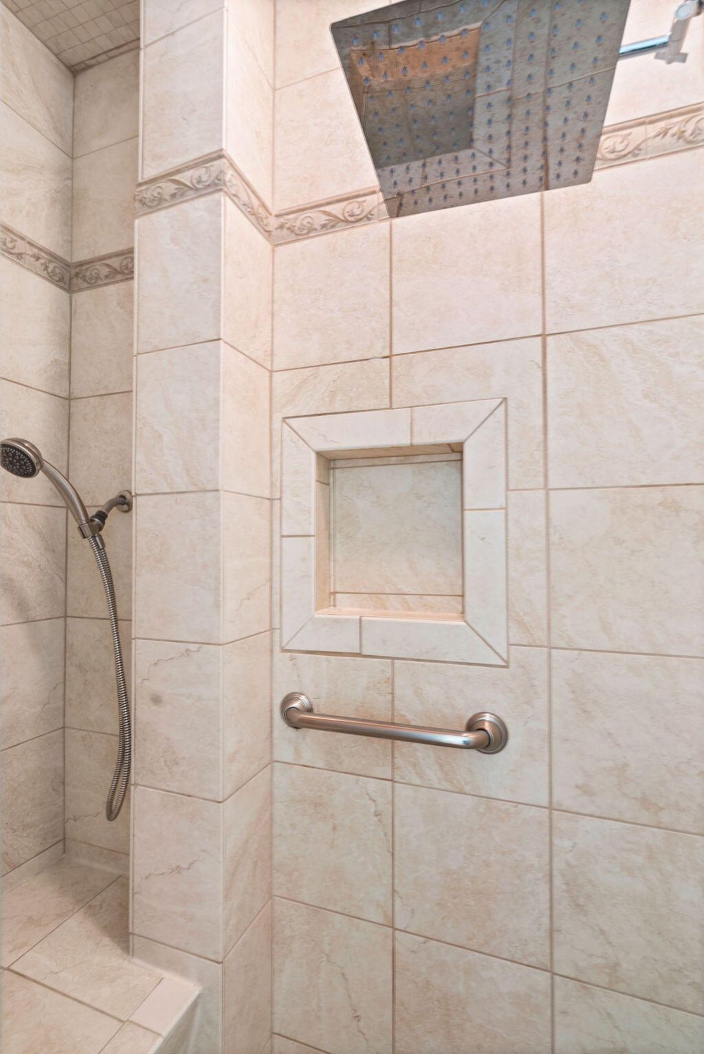 1486 Springwater Court Photo 28
