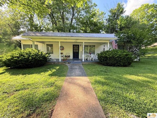 303 Valley Drive , Burkesville, KY 42717