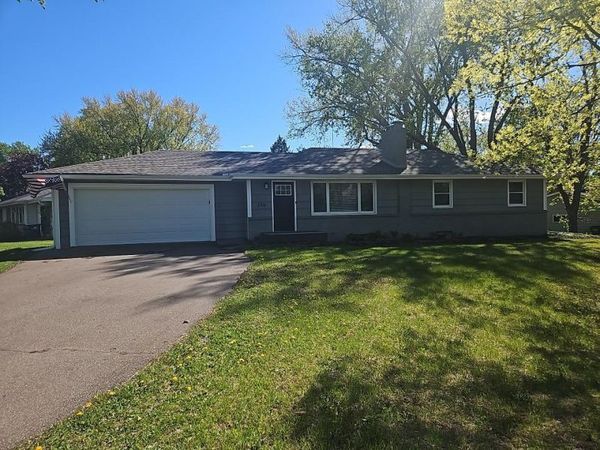 216 Hawes Avenue , Shoreview, MN 55126