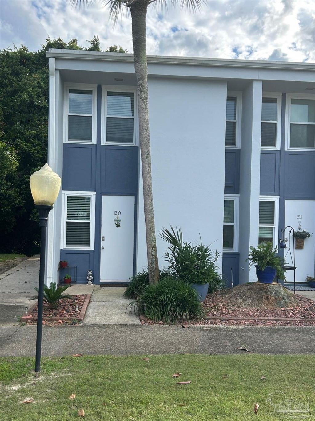 201 Pensacola Beach Rd, Unit B10, Gulf Breeze, FL 32561 Main Photo