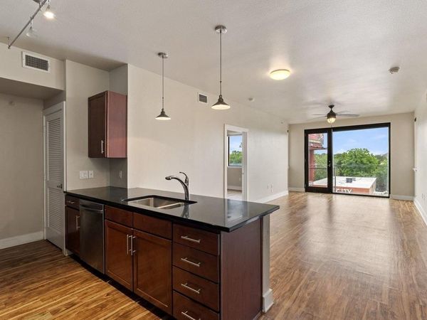 3016 Guadalupe ST, Unit 303, Austin, TX 78705