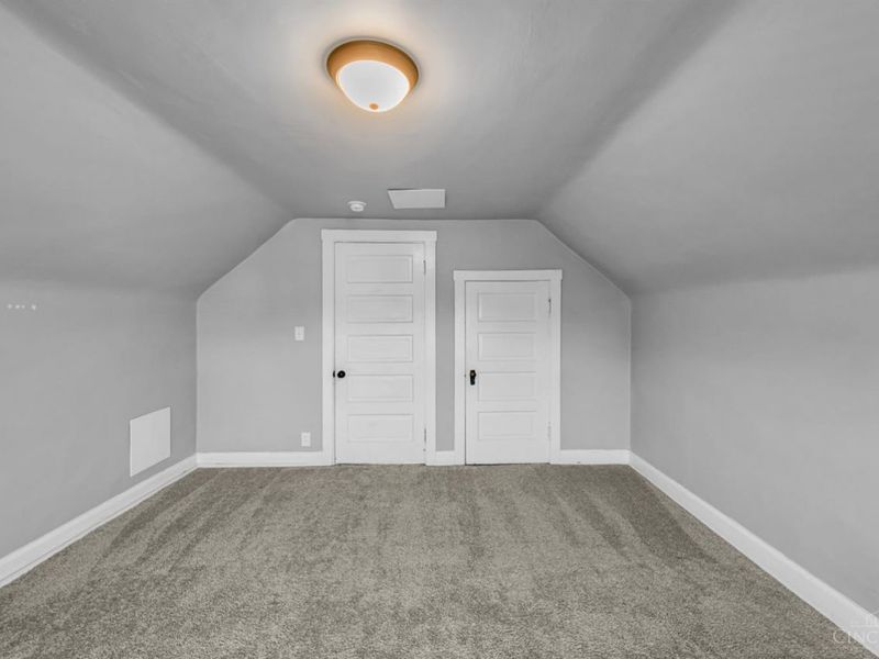 1927 Hopkins Avenue, Cincinnati, OH 45212 Photo 41