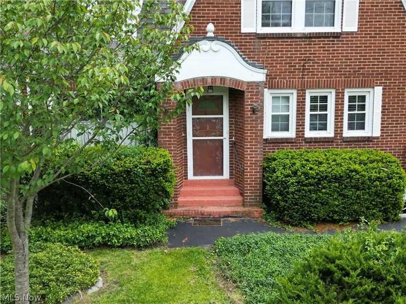 7121 North Lima Road, Poland, OH 44514 Photo 2