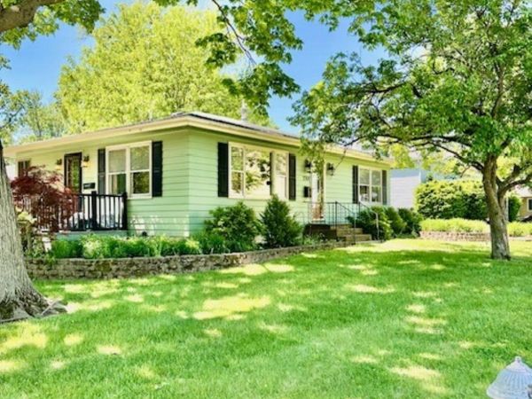 2701 KIRKWOOD Street, Burlington, IA 52601