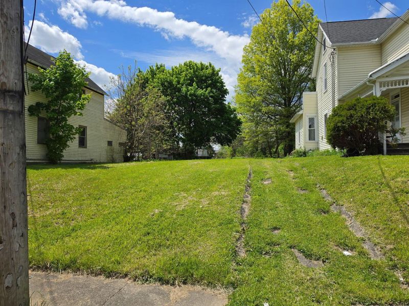 495 Johns Avenue , Mansfield, OH 44903 Photo 2