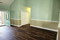 1028 Cherry Tree Ln. photo 4