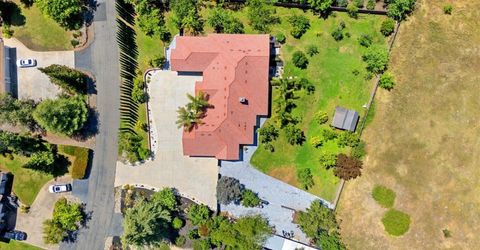 701 Sterling Ct, El Dorado Hills, CA 95762 Photo