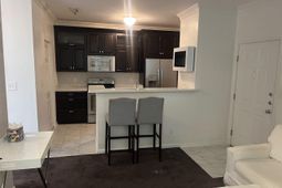 1600 Long Grove Drive photo 4