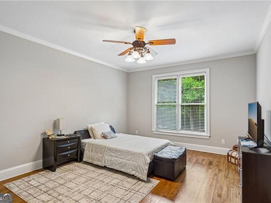 Property Image 24
