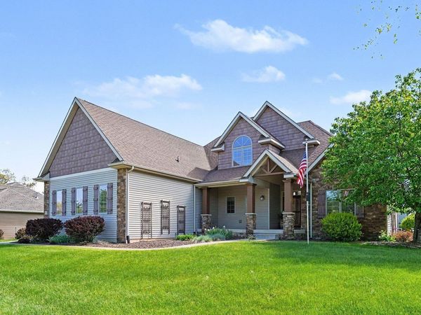 56 N Superior Avenue, Warsaw, IN 46582