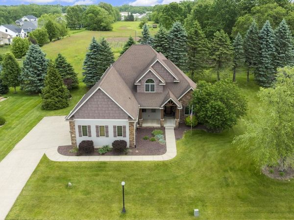 56 N Superior Avenue, Warsaw, IN 46582
