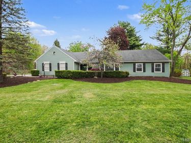 2601 Old Plank Road, Milford Twp, MI 48381