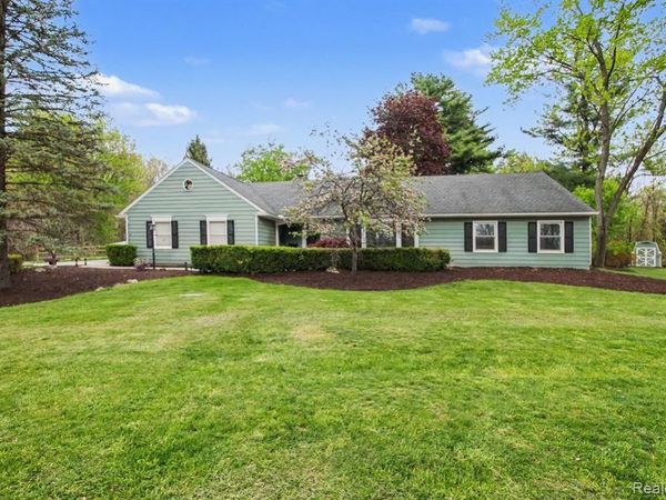 2601 Old Plank Road, Milford Twp, MI 48381