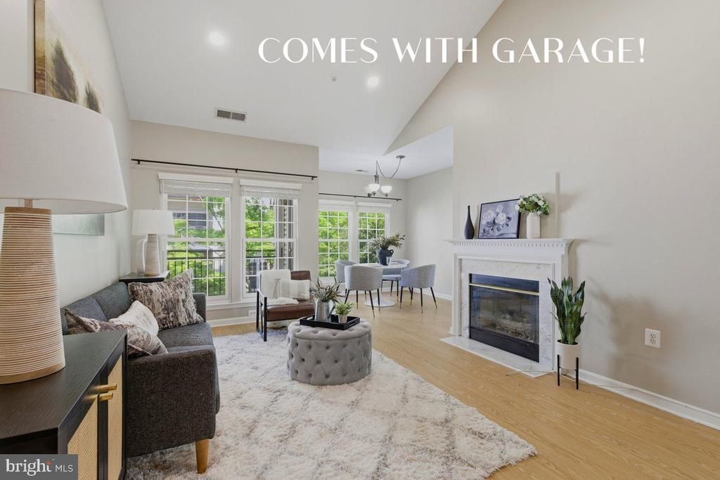 4139 Fountainside Lane, Unit 302, Fairfax, VA 22030 Main Photo