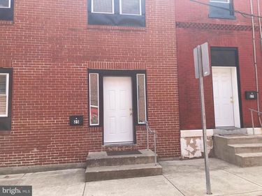 25 MARBLE STREET , LEWISTOWN, PA 17044