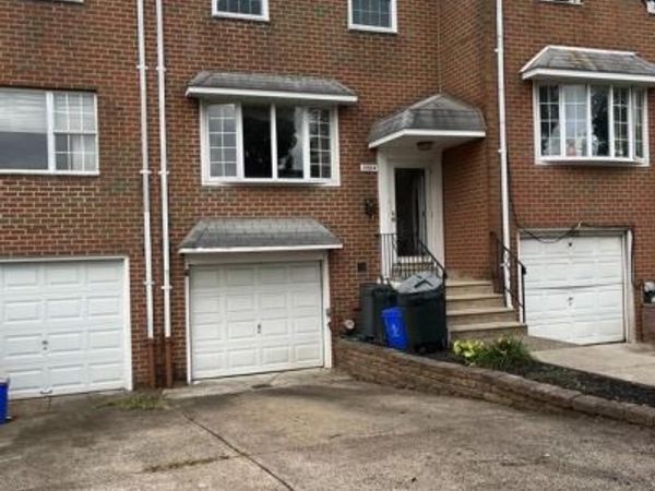 3584 DOWS ROAD , PHILADELPHIA, PA 19154