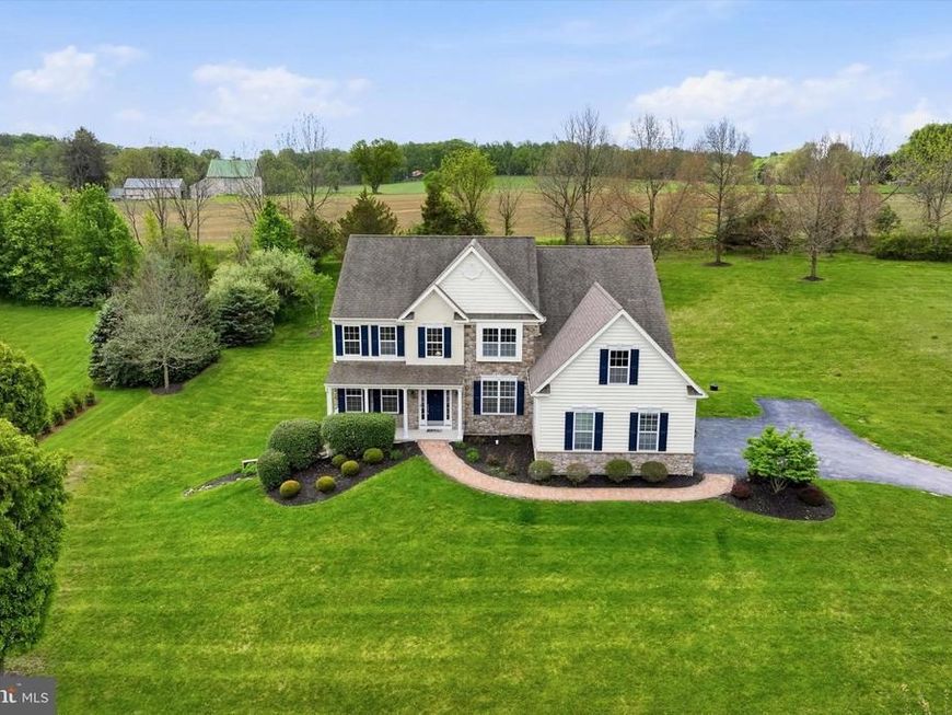 13 Rico Circle, Downingtown, PA 19335 Main Photo