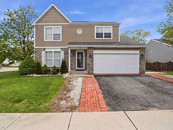 1745 N Frolic Avenue , Waukegan, IL 60085