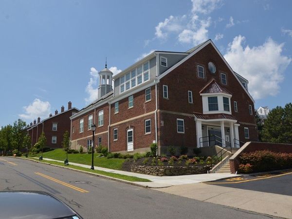6 Admiral's Way, Unit 8, Chelsea, MA 02150