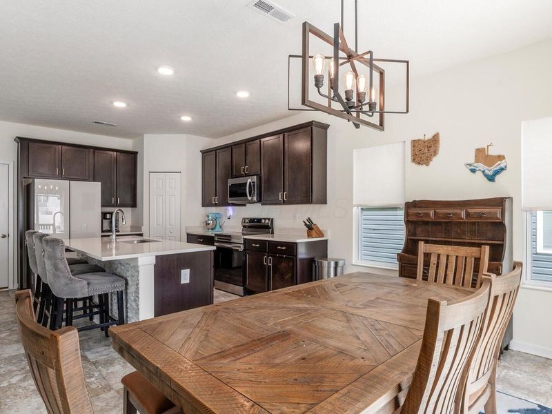 5363 Shannon Square Drive, Canal Winchester, OH 43110 Photo 12