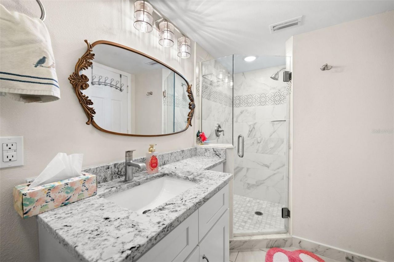 5400 34th Street W, Unit I3, Bradenton, FL 34210 Photo