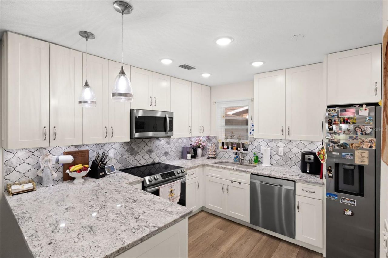 5400 34th Street W, Unit I3, Bradenton, FL 34210 Photo