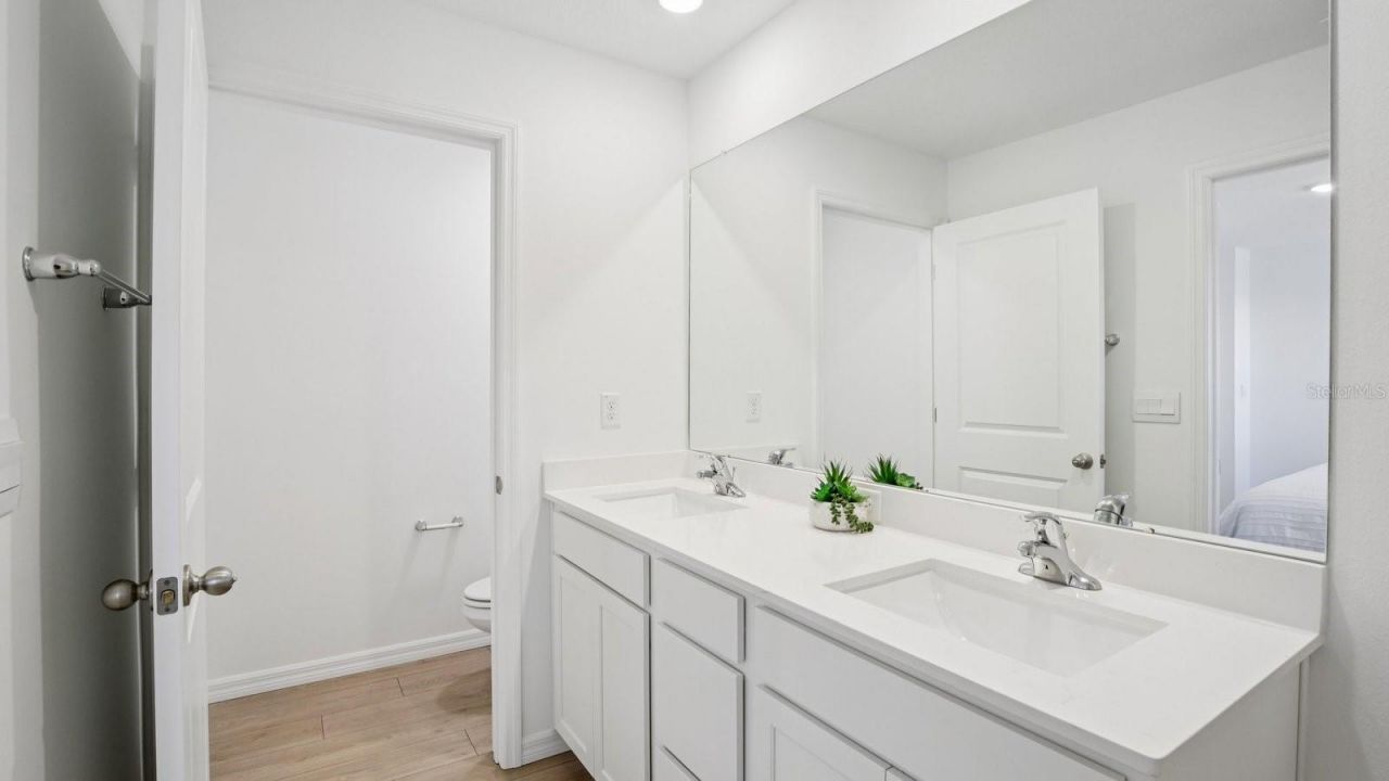 8306 Riverbend Rise Lane , Tampa, FL 33619 Photo