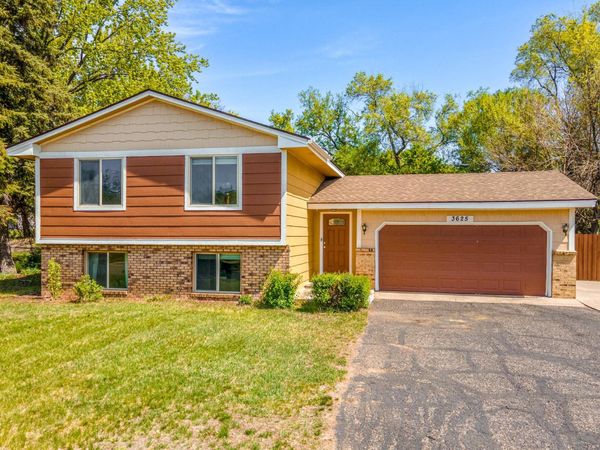 3625 115th Avenue NW, Coon Rapids, MN 55433