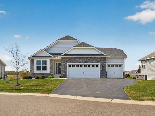 19585 115th Avenue N, Maple Grove, MN 55311