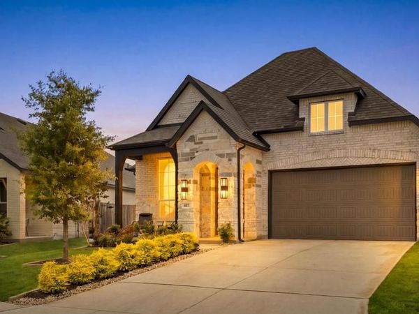 163 Laurel Oak, Castroville, TX 78009