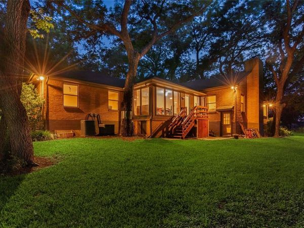 1820 Long Creek Court, Granbury, TX 76049