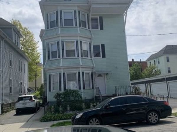 210 Whitman Street, Unit 2, New Bedford, MA 02745