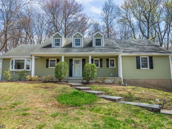136 South Rd, Randolph, NJ 07945