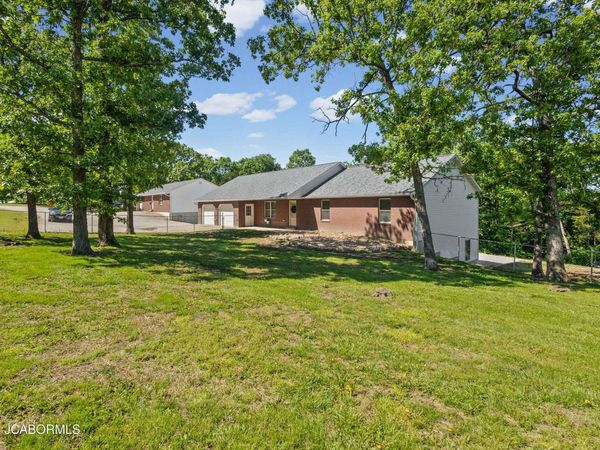 7412 BODE FERRY ROAD, Jefferson City, MO 65101