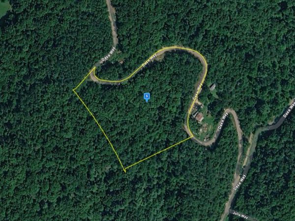 1710 Daxa Way , Sevierville, TN 37876